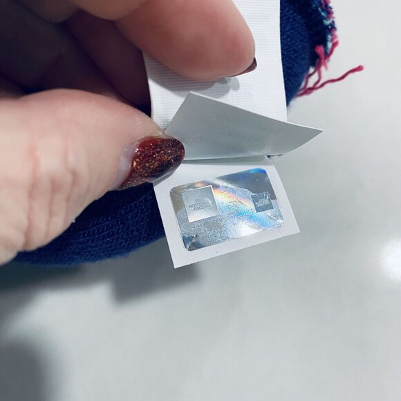 The North Face Girls M Beanie Hat Fleece Lined Pom Fuchsia Pink Bright Snow Ski - Picture 5 of 7